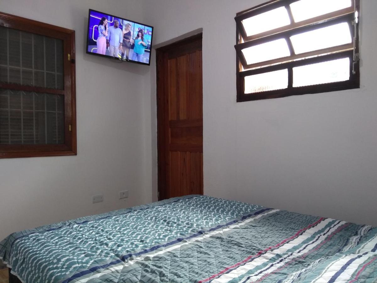 Ubatuba Surf Suites Quarto foto